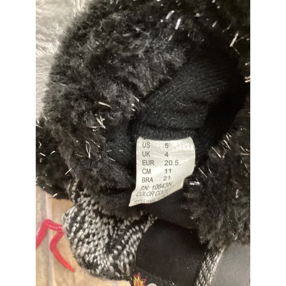 Skechers Kids Black Sparkle Heart‎ Winter Boots Toddler Size 5